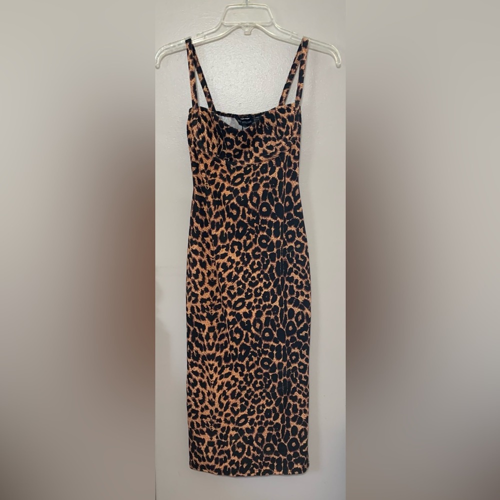 Leopard Print Strappy Cup Detail Midi Dress (4)